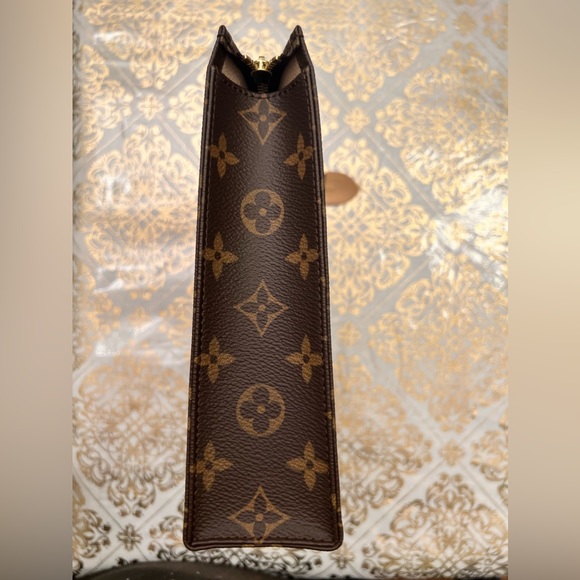 Poche Toilette NM - Picture 6 of 11